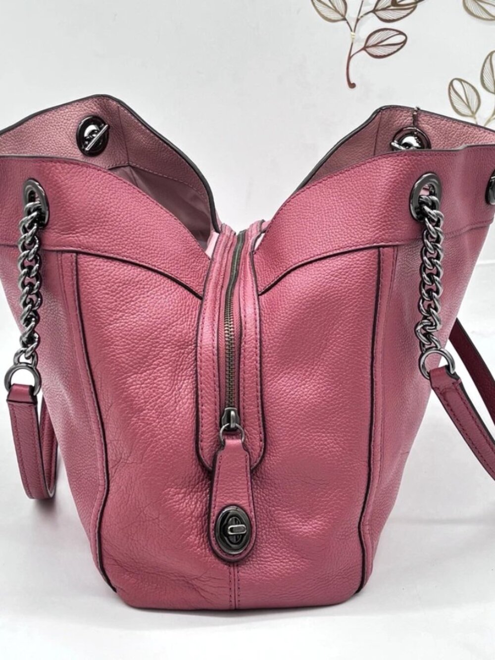 Coach Edie 31 Dark Pink Shoulder Bag - Picture 3 of 9